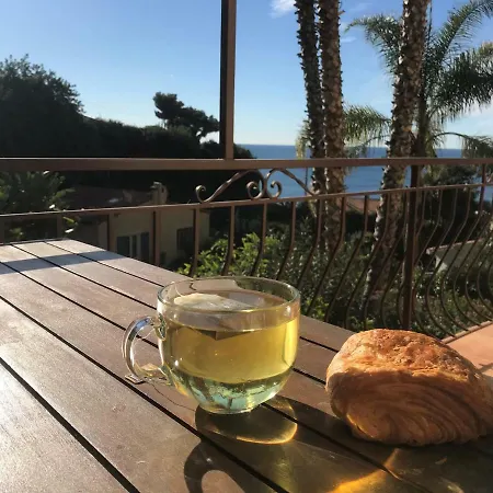 Bord De Mer Terrasse Plage A 6 Min Lägenhet Èze