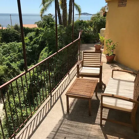 Bord De Mer Terrasse Plage A 6 Min Lägenhet *