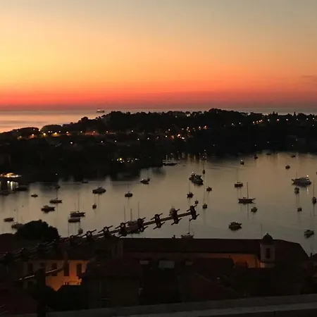 Apartment Bord De Mer Terrasse Plage A 6 Min Eze
